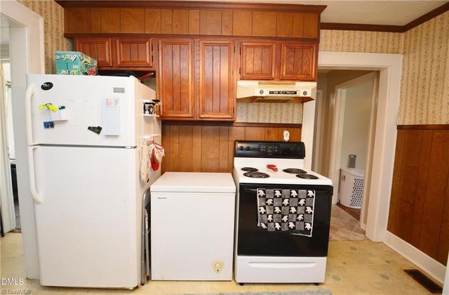 1713 Lower Hopedale Road, Burlington, NC 27217