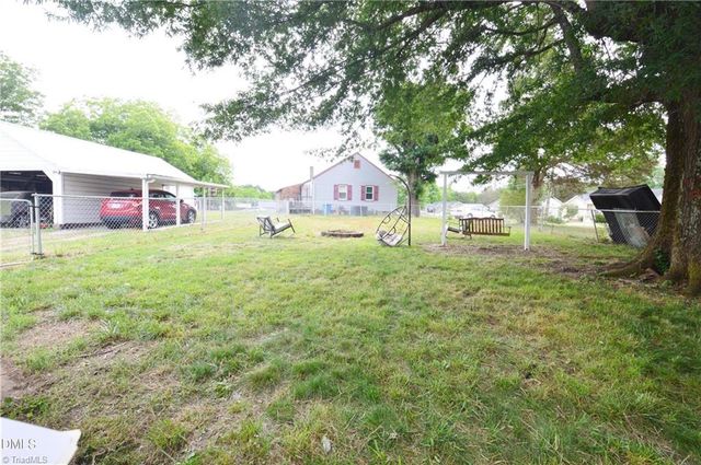 1713 Lower Hopedale Road, Burlington, NC 27217
