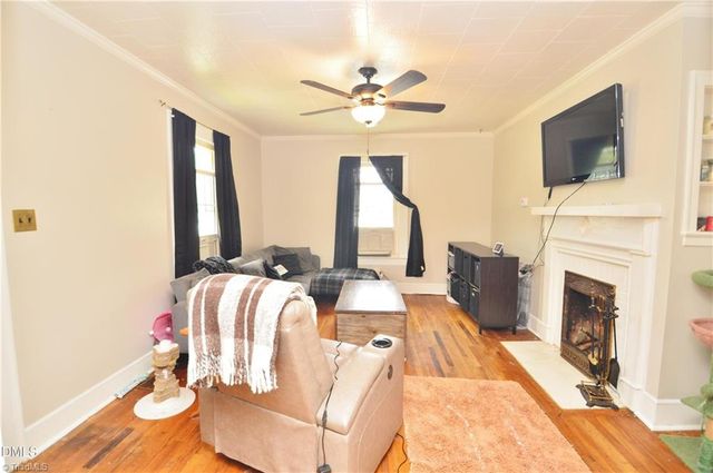 1713 Lower Hopedale Road, Burlington, NC 27217