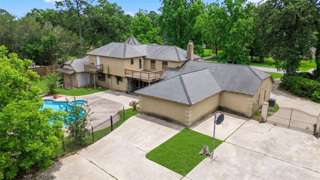 1107 Southern Hills Road, Houston, TX 77339