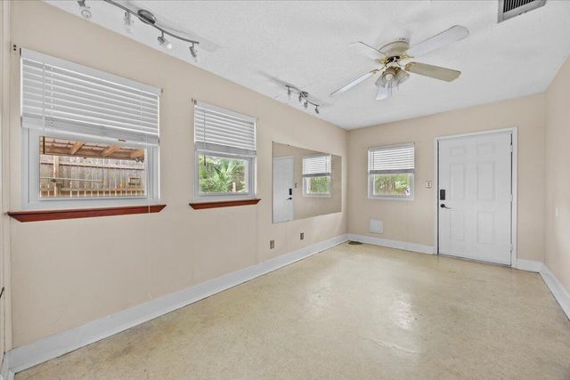 295 Garden Street, Crestview, FL 32536