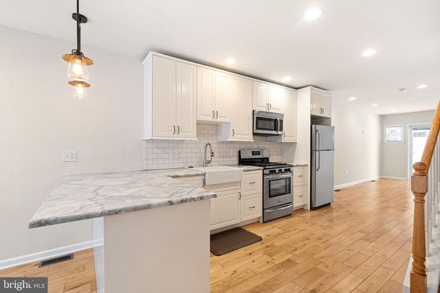 1428 S CLARION ST, Philadelphia, PA 19147