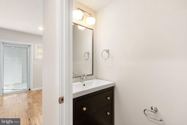 1428 S CLARION ST, Philadelphia, PA 19147