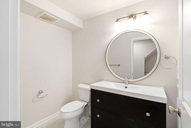 1428 S CLARION ST, Philadelphia, PA 19147
