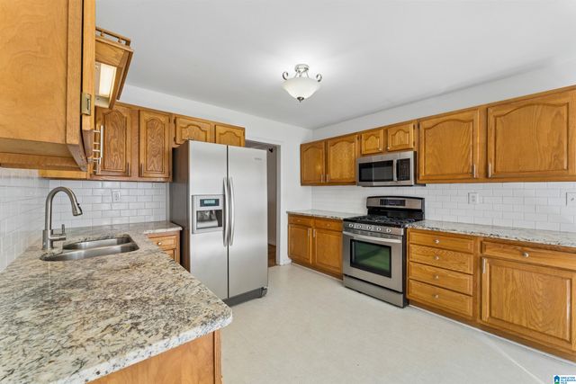 755 BEAVER RIDGE DRIVE, Ashville, AL 35953
