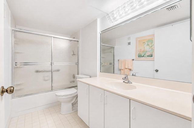 14111 Royal Vista Drive 407, Delray Beach, FL 33484