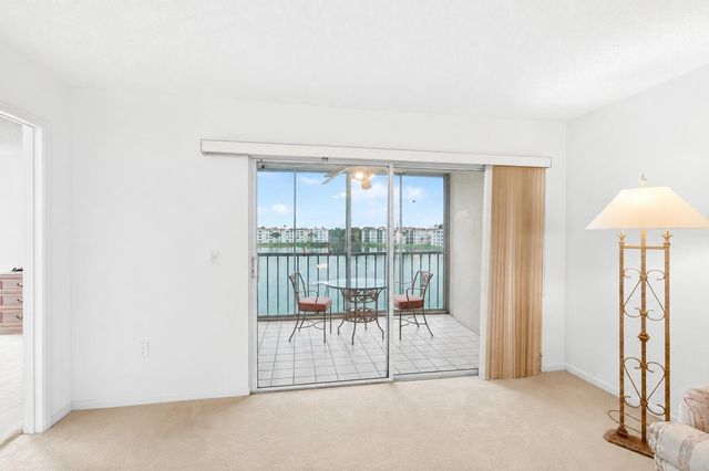 14111 Royal Vista Drive 407, Delray Beach, FL 33484