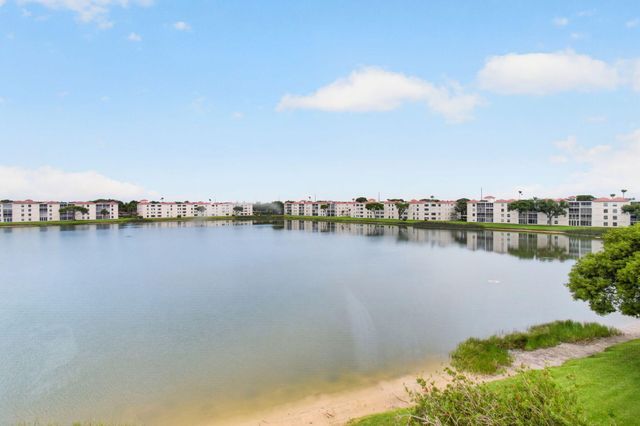 14111 Royal Vista Drive 407, Delray Beach, FL 33484