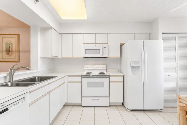 14111 Royal Vista Drive 407, Delray Beach, FL 33484
