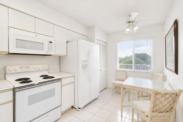 14111 Royal Vista Drive 407, Delray Beach, FL 33484
