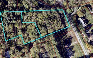 99999 Parker Road, Asheville, NC 28805