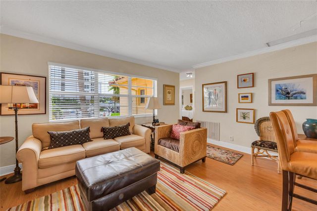 341 N Birch Rd 204, Fort Lauderdale, FL 33304