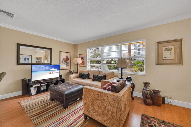 341 N Birch Rd 204, Fort Lauderdale, FL 33304