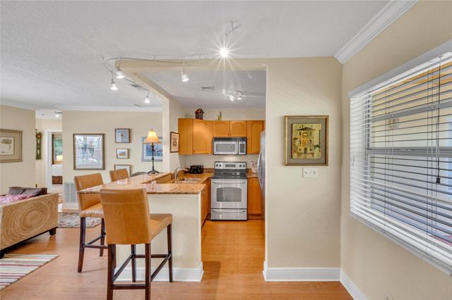 341 N Birch Rd 204, Fort Lauderdale, FL 33304