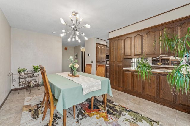 68 E Saint Cloud Pl, Wichita, KS 67230