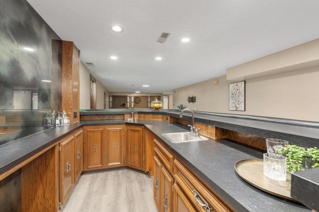 68 E Saint Cloud Pl, Wichita, KS 67230