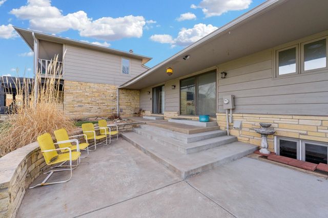 68 E Saint Cloud Pl, Wichita, KS 67230