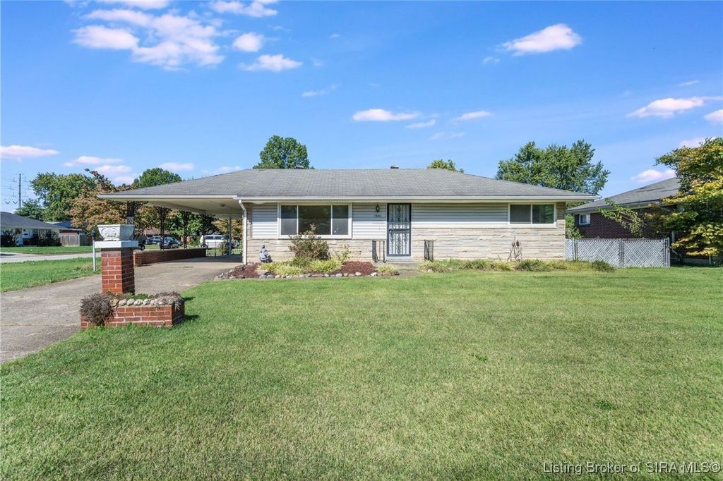 1901 Whippoorwill Drive, Jeffersonville, IN 47130