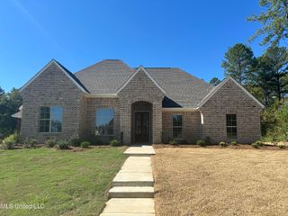 901 Briarcrest Court, Madison, MS 39110