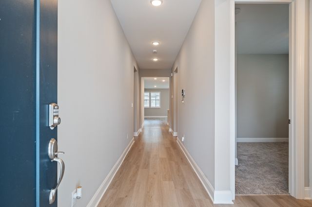 1428 Ovaldale Dr, Murfreesboro, TN 37128