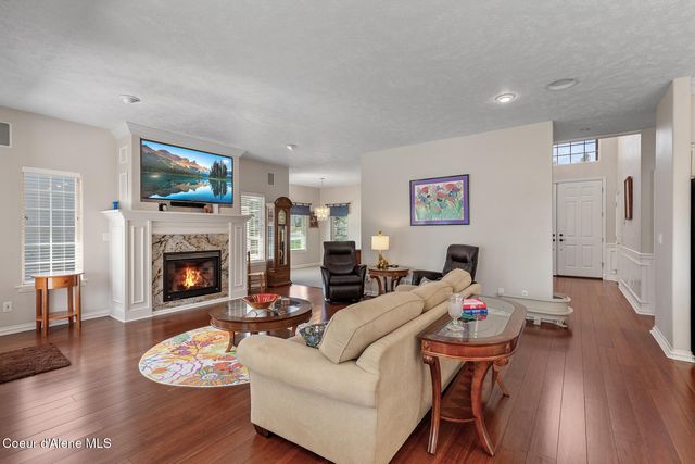 744 N Dundee DR, Post Falls, ID 83854