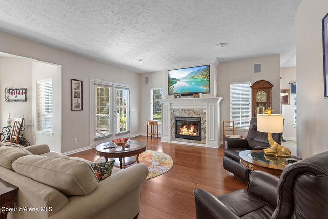744 N Dundee DR, Post Falls, ID 83854