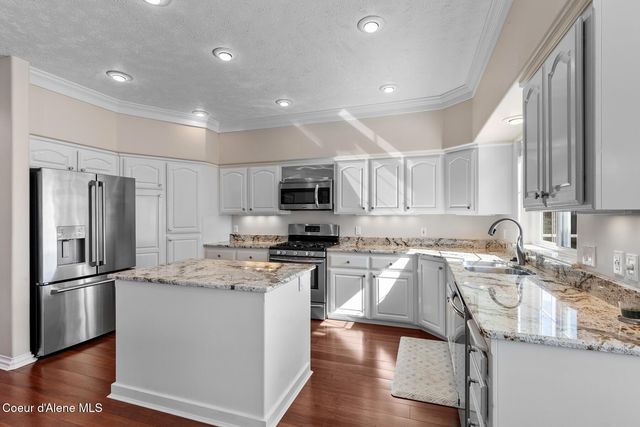 744 N Dundee DR, Post Falls, ID 83854