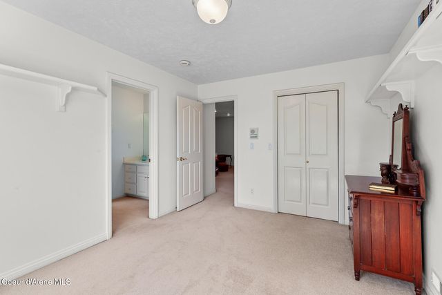 744 N Dundee DR, Post Falls, ID 83854