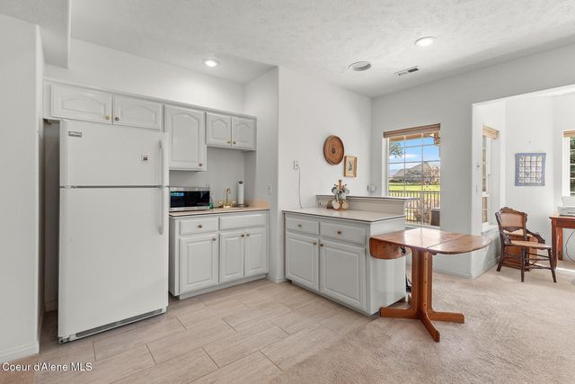744 N Dundee DR, Post Falls, ID 83854