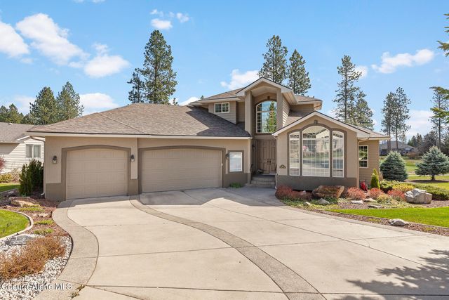 744 N Dundee DR, Post Falls, ID 83854