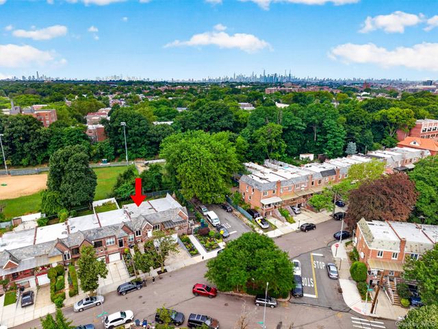 6706 Thornton Place, Forest Hills, NY 11375