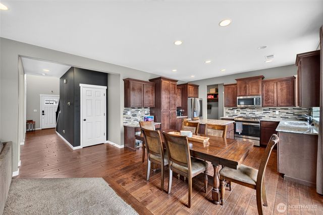 12014 181st Avenue E, Bonney Lake, WA 98391