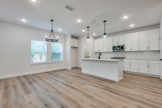 3235 Chihuahua Avenue, Dallas, TX 75212