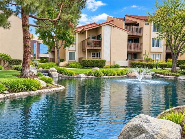 16581 Grunion Lane 105, Huntington Beach, CA 92649
