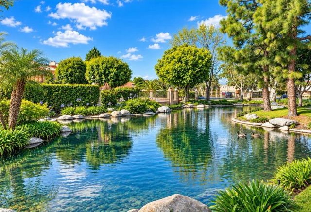16581 Grunion Lane 105, Huntington Beach, CA 92649