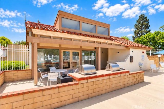 16581 Grunion Lane 105, Huntington Beach, CA 92649