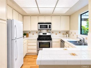 16581 Grunion Lane 105, Huntington Beach, CA 92649
