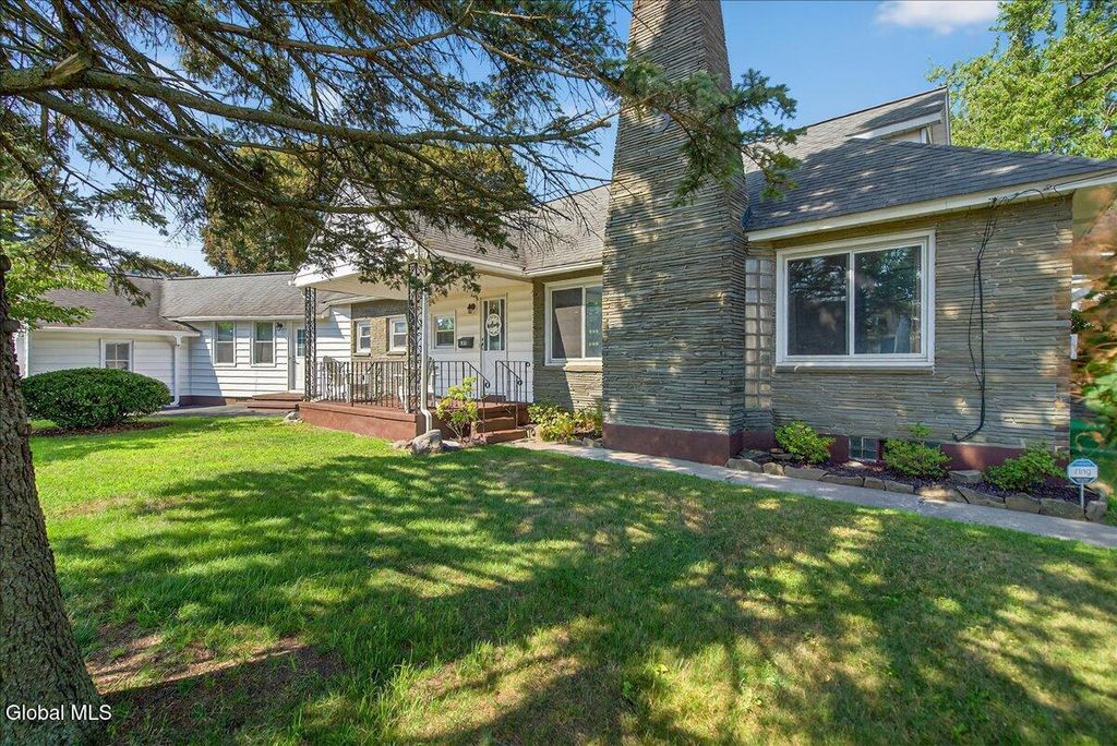 193 Mariaville Road, Rotterdam, NY 12306