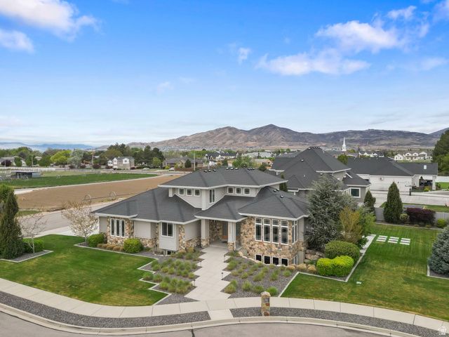 6884 W 9530 N, Highland, UT 84003