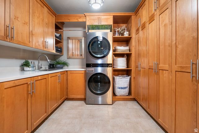 6884 W 9530 N, Highland, UT 84003