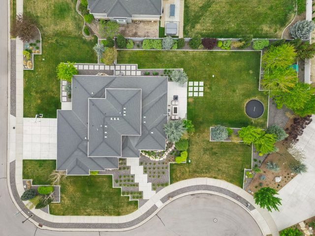 6884 W 9530 N, Highland, UT 84003