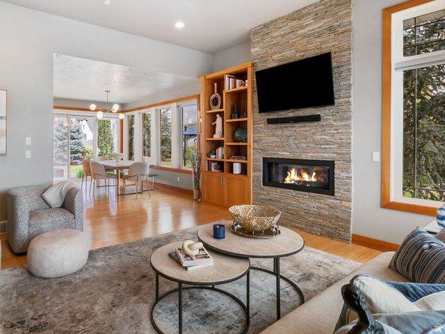 6884 W 9530 N, Highland, UT 84003