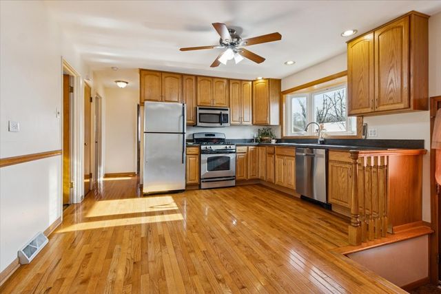 439 N Manchester Drive, Chicago Heights, IL 60411