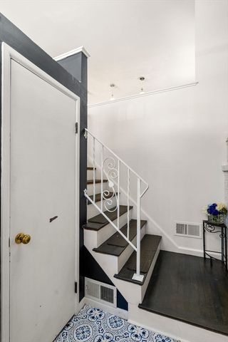 121 Leighton Rd, Boston, MA 02136