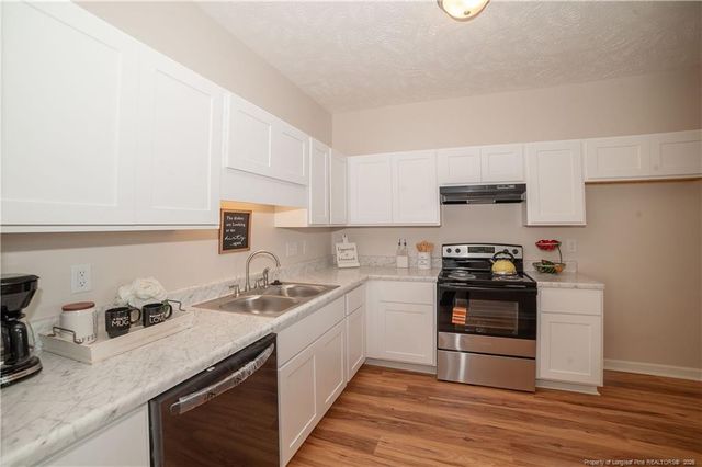 3230 Nontucket Lane, Hope Mills, NC 28348