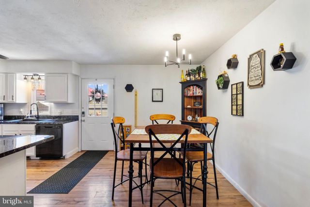 25 PIONEER LN, Gettysburg, PA 17325