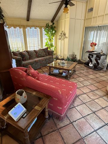 2801 W Aspen Court, Plano, TX 75075