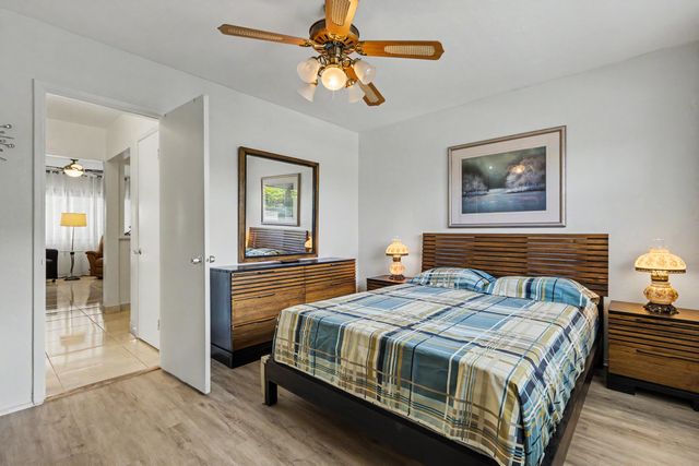 801 Atlantic Shores Boulevard 104, Hallandale Beach, FL 33009