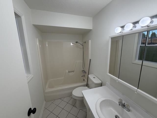 108 Woodshire Drive, Boiling Springs, SC 29316