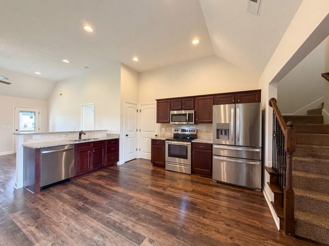 2919 Ronstadt Dr, Christiana, TN 37037